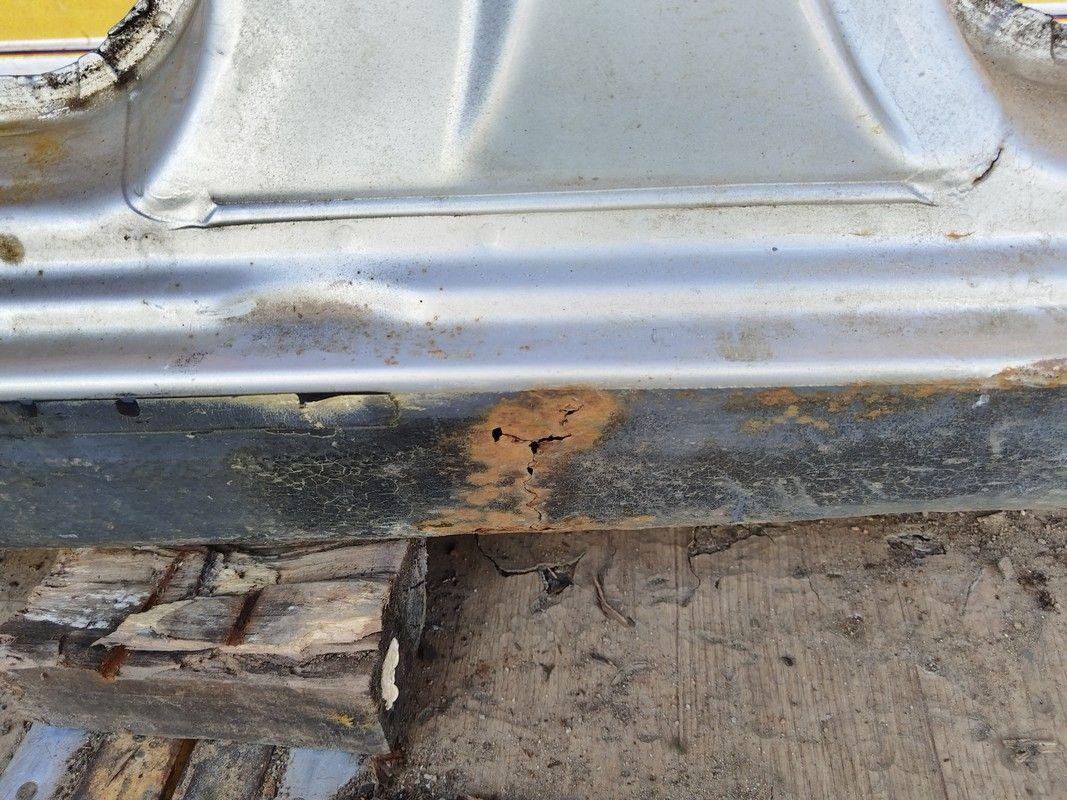 Стойка кузовная центральная правая MW7YR6 Volkswagen Passat - Фото 3