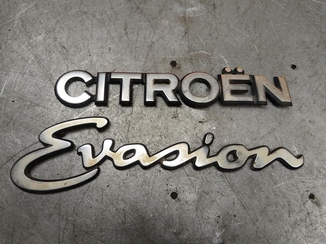 Эмблема UV5TU5 Citroen Evasion