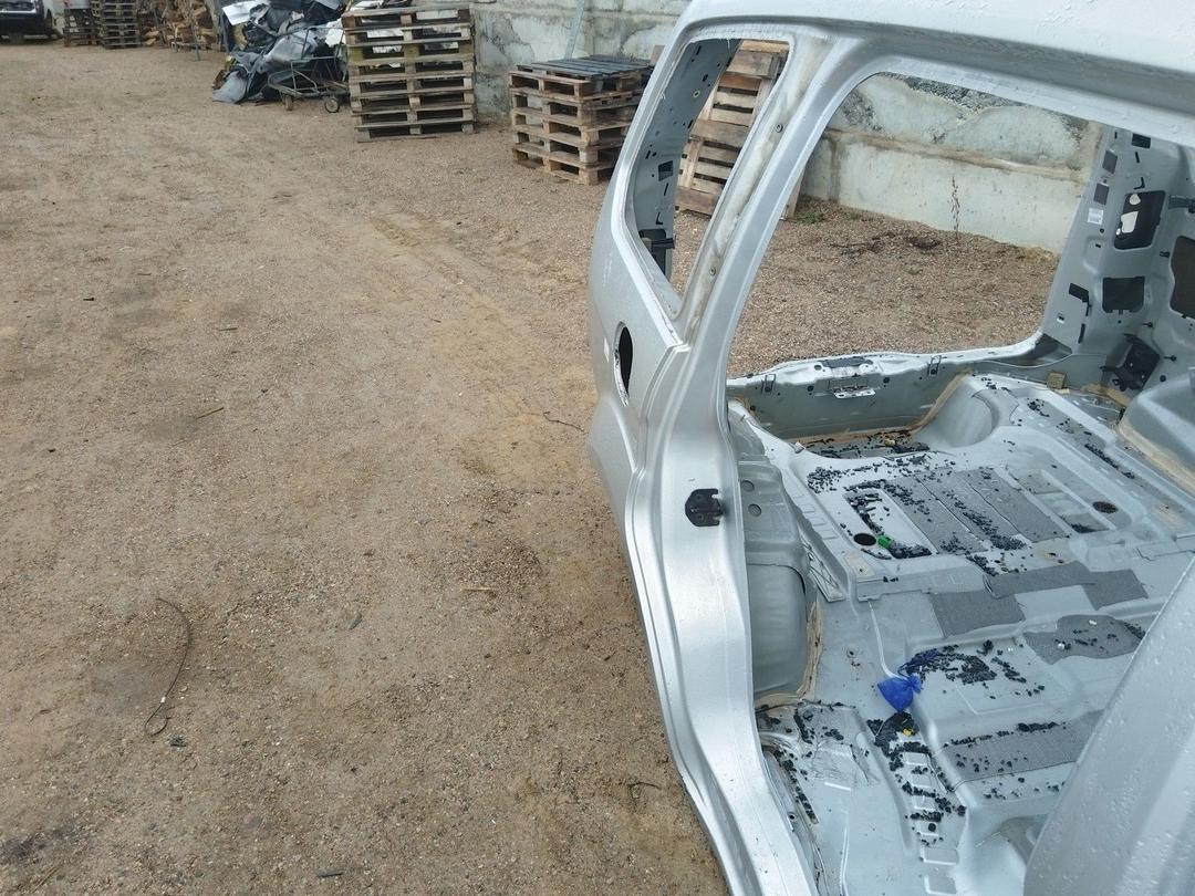 Крыло заднее правое KL5197 Ford Galaxy купить в магазине запчастей бу