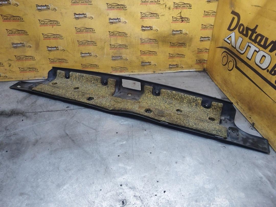 Накладка внутренняя на заднюю панель кузова 03I55G Renault Safrane - Фото 5