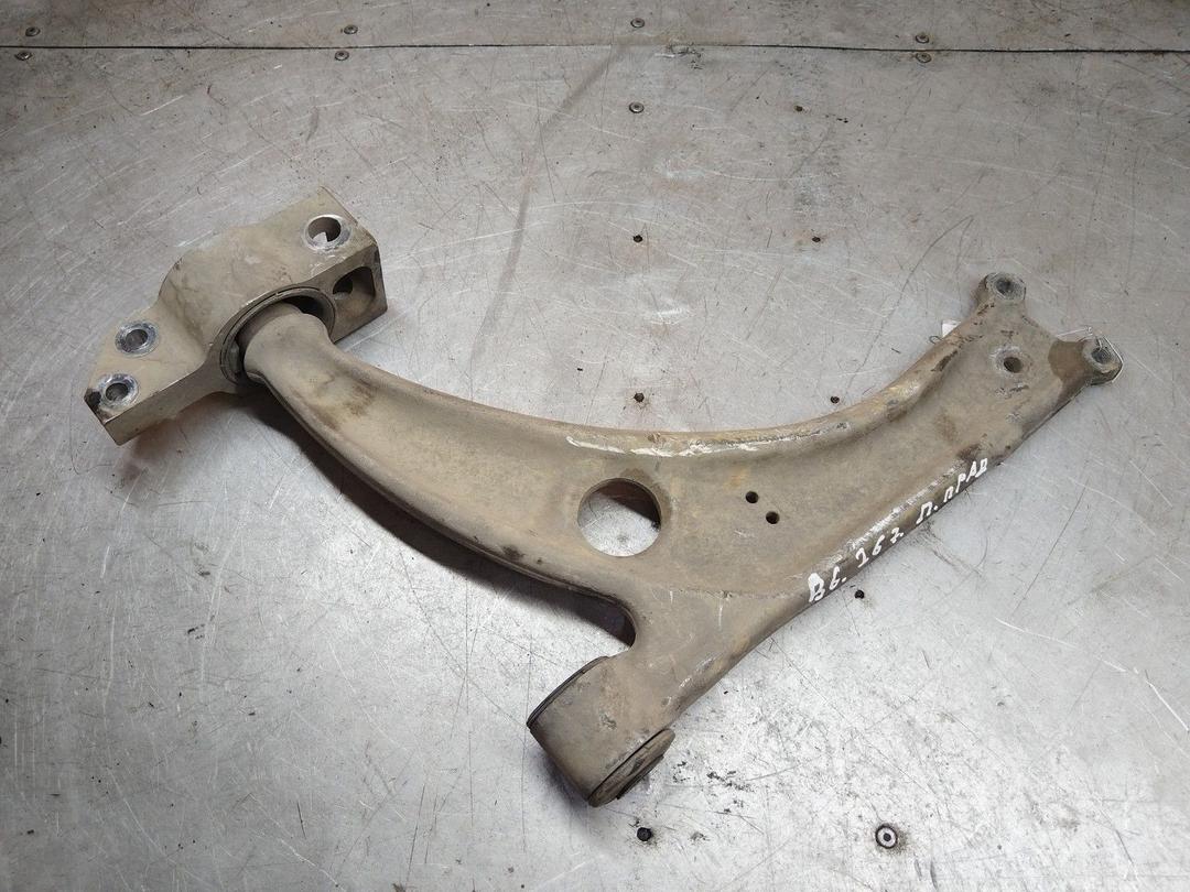 Рычаг передний правый PN9TZC Volkswagen Passat - Фото 4