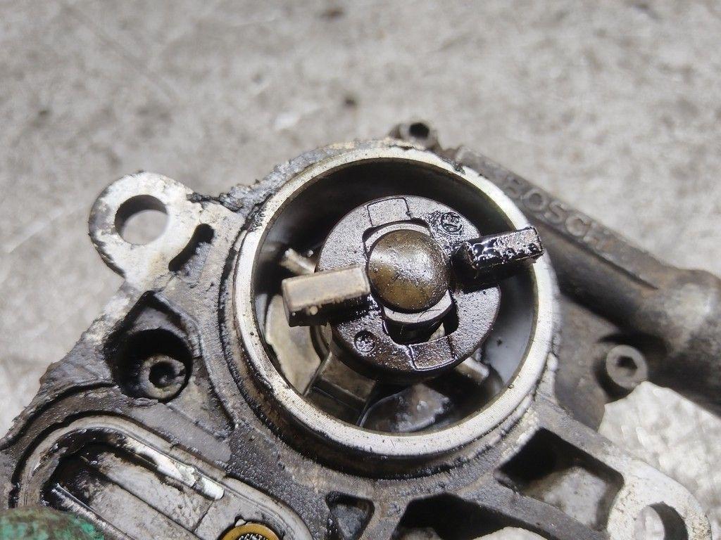 Насос вакуумный TZ4Z12 Citroen C8 - Фото 4