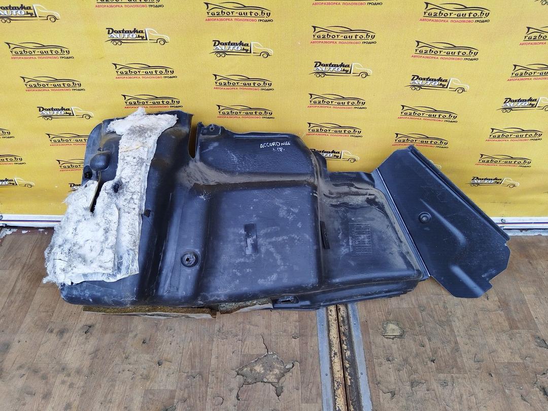 Обшивка багажника 6ROE61 Honda Accord купить