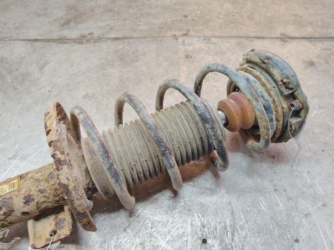 Пружина передняя N3FVCD Skoda Fabia купить в магазине запчастей бу