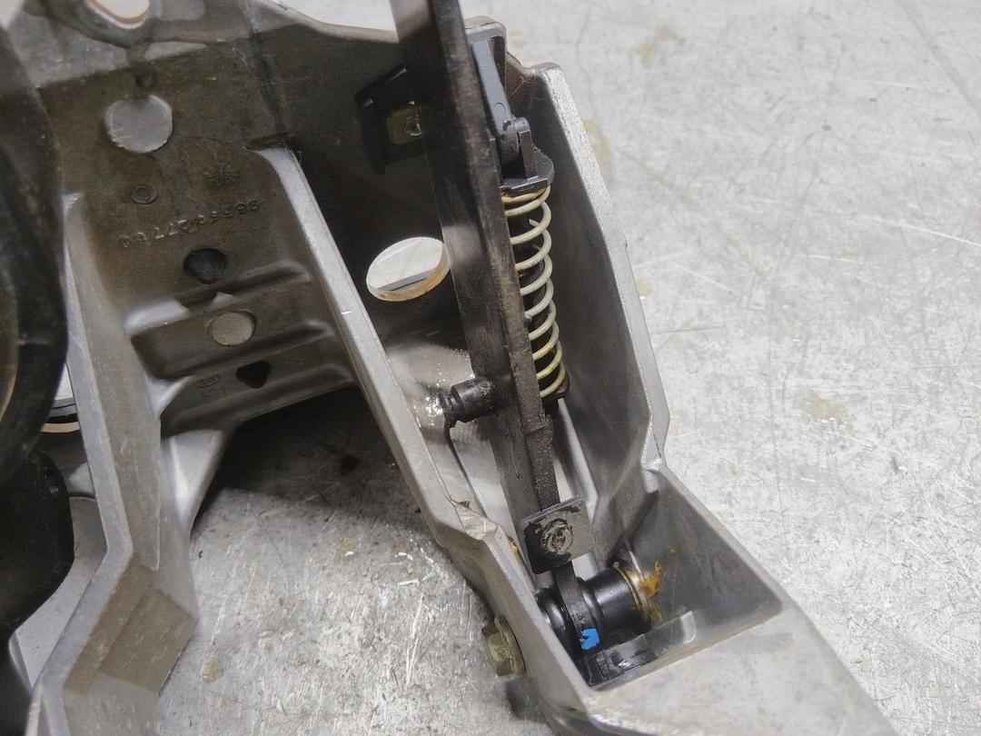 Узел педальный (блок педалей) 3PCFR0 Peugeot 607 undefined