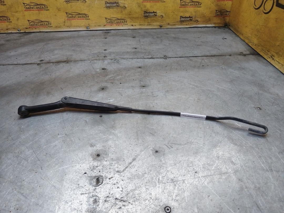 Щеткодержатель (поводок стеклоочистителя, дворник) Q9ADM9 Audi A4 купить