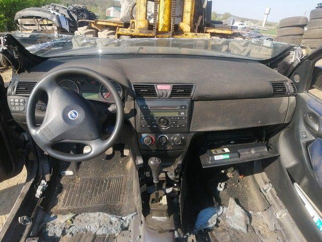 Кнопка аварийной сигнализации FG9P2A Fiat Stilo - Фото 2