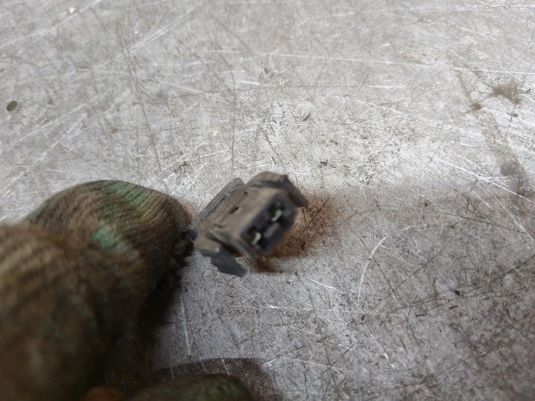 Замок багажника QT3UQ3 Audi 100 купить