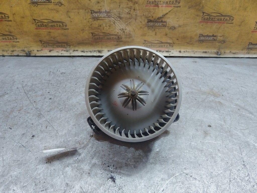 Моторчик печки 64TV7R Toyota Corolla Verso - Фото 3