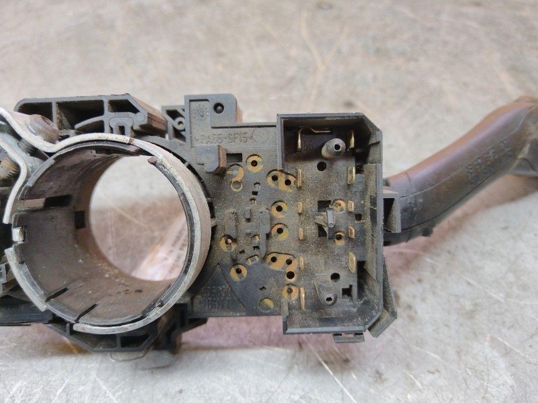 Переключатель подрулевой (стрекоза) F63XM6 Volkswagen Passat купить в магазине запчастей бу