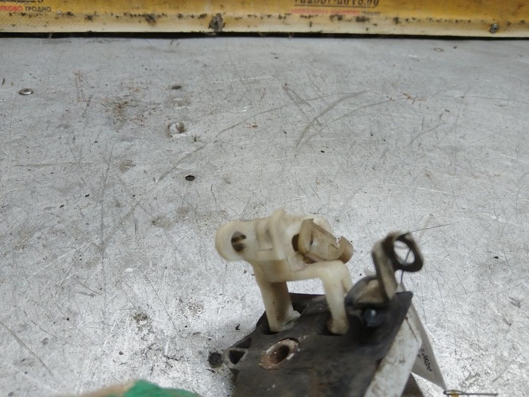 Замок двери передней левой IZW2GA Audi 80 купить с доставкой