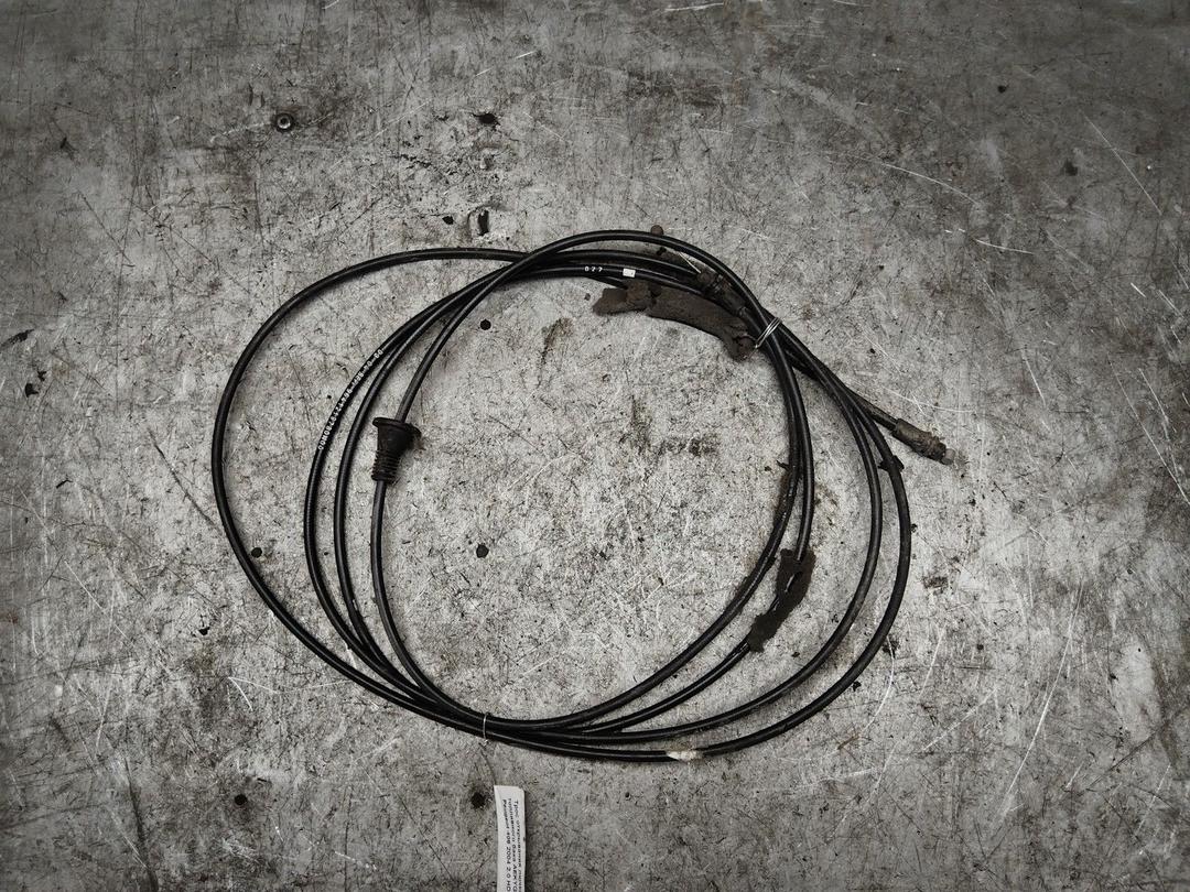 Трос открывания лючка топливного бака AEKYGS Peugeot 406 купить с доставкой