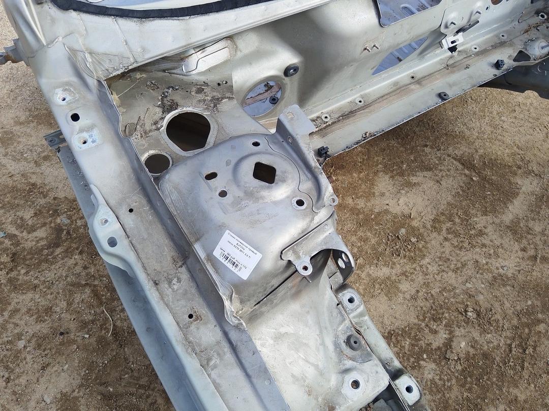 Стакан лонжерона правый EJ7VVU Volvo XC70 - Фото 2