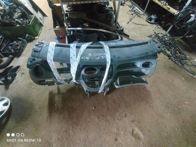 Панель передняя салона (торпедо) C5F59C Renault Scenic