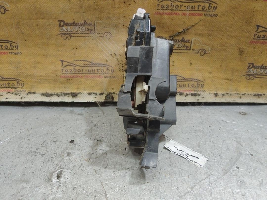 Замок двери передней левой RF77U7 Peugeot 605 - Фото 5