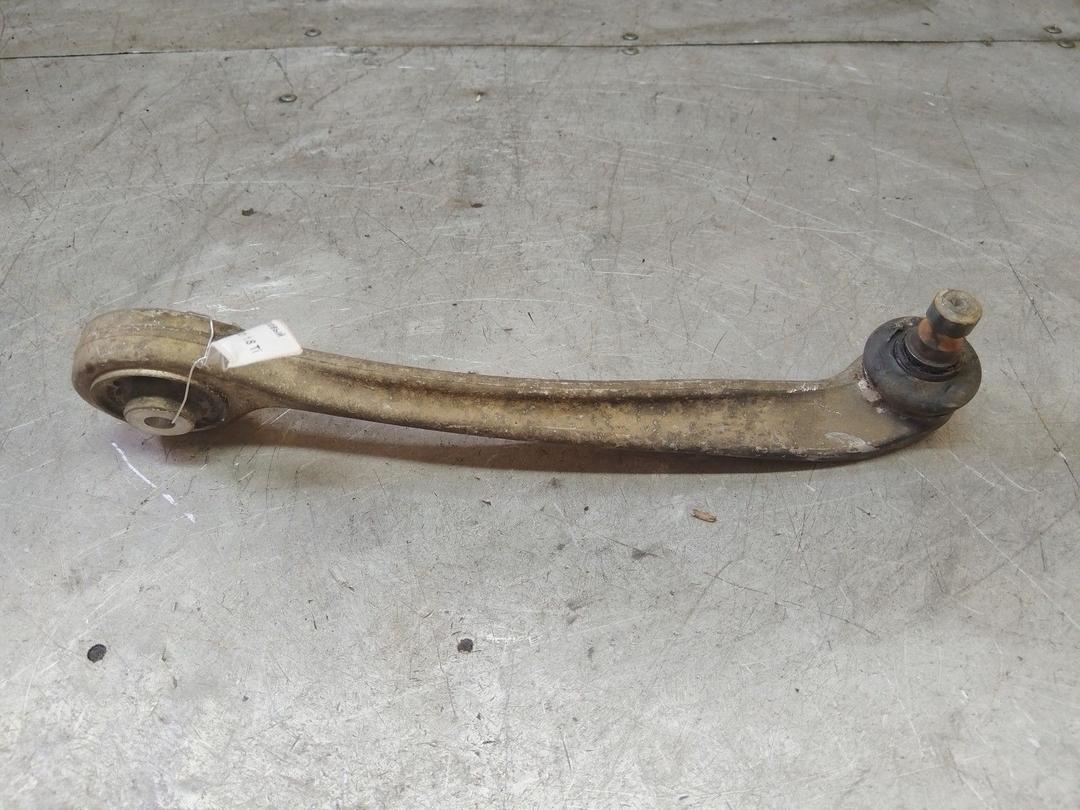 Рычаг передний правый KZ8WJ8 Volkswagen Passat - Фото 1