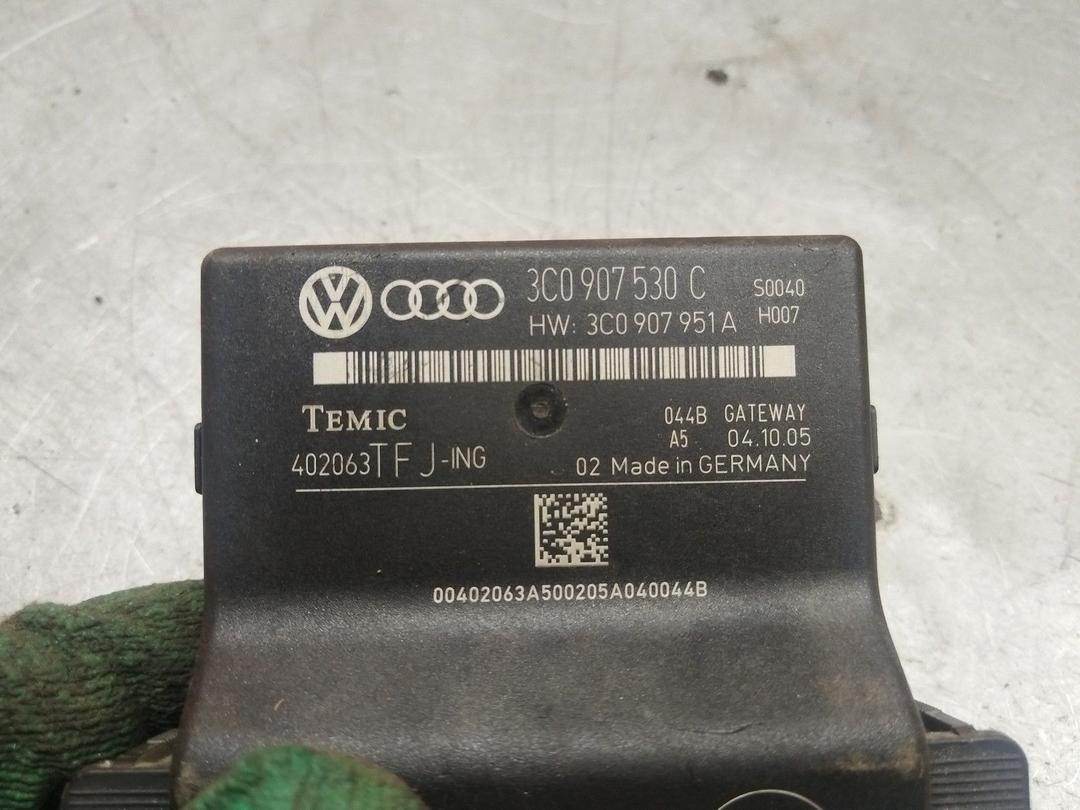 Блок управления центральным замком OQ9FFI Volkswagen Passat - Фото 2