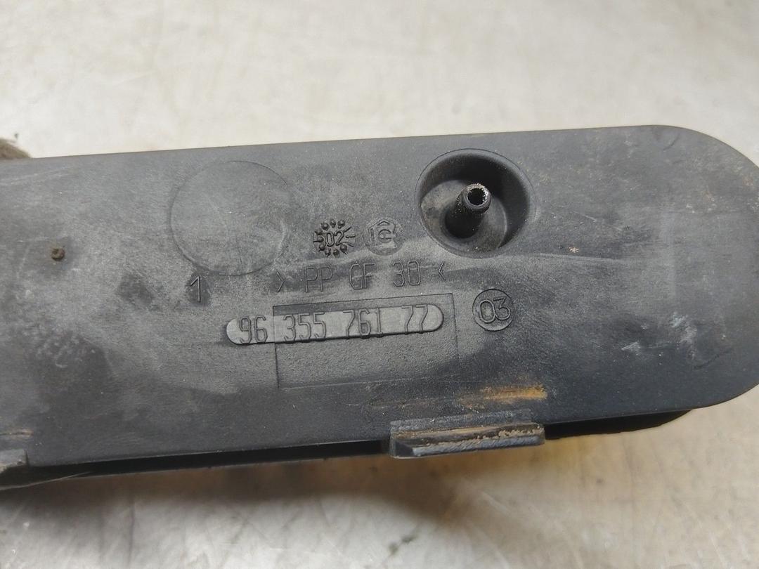 Резонатор воздушного фильтра B93E4Z Peugeot 607 - Фото 5