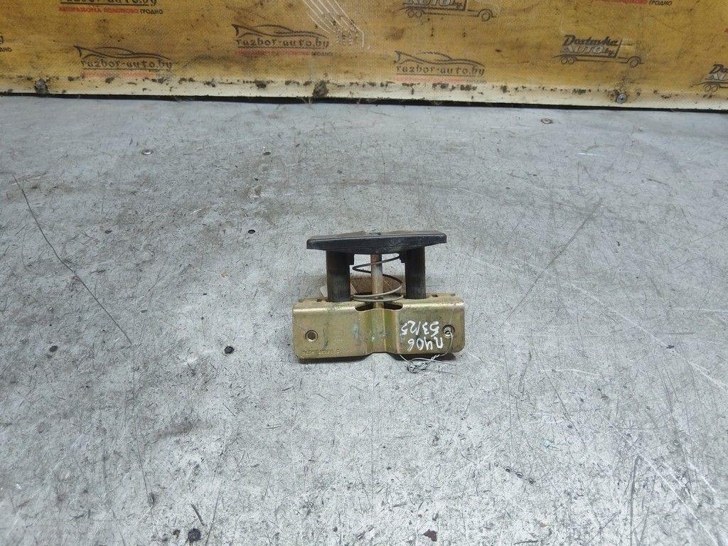 Ответная часть замка багажника WE6K1G Peugeot 406 - Фото 1