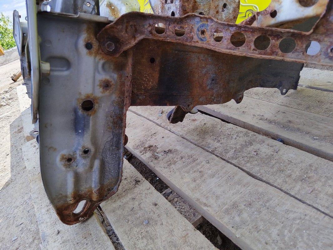 Передняя панель крепления облицовки (телевизор) U3EONV Toyota Avensis Verso - Фото 5