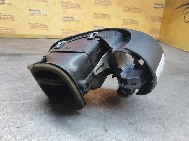 Дефлектор обдува салона ML99H4 Volkswagen Polo купить