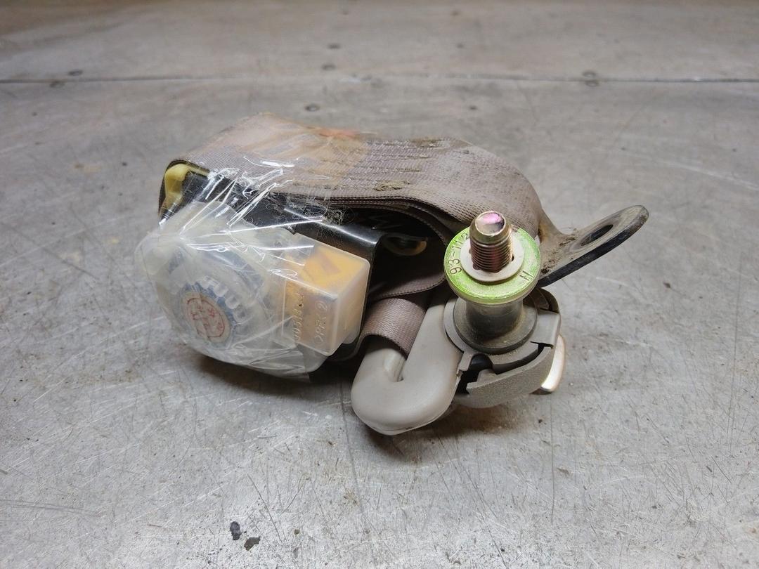 Ремень безопасности задний правый QAD06K Mazda Premacy купить