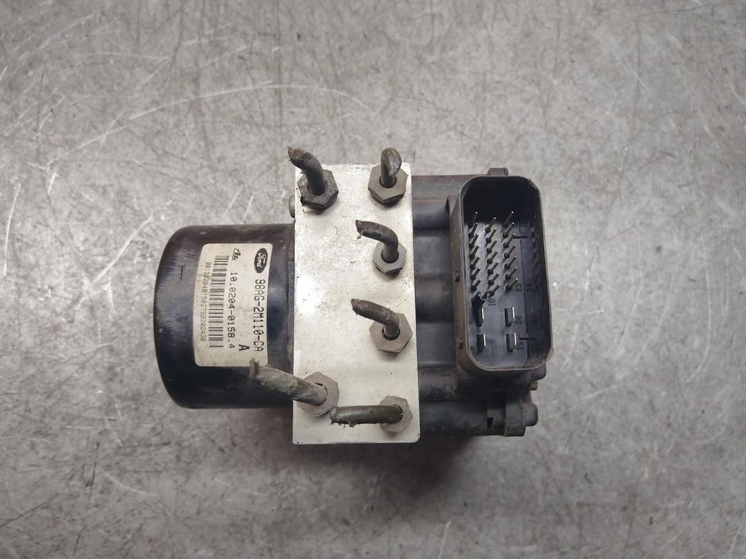 Блок ABS Y9W447 Ford Focus купить на авторазборке