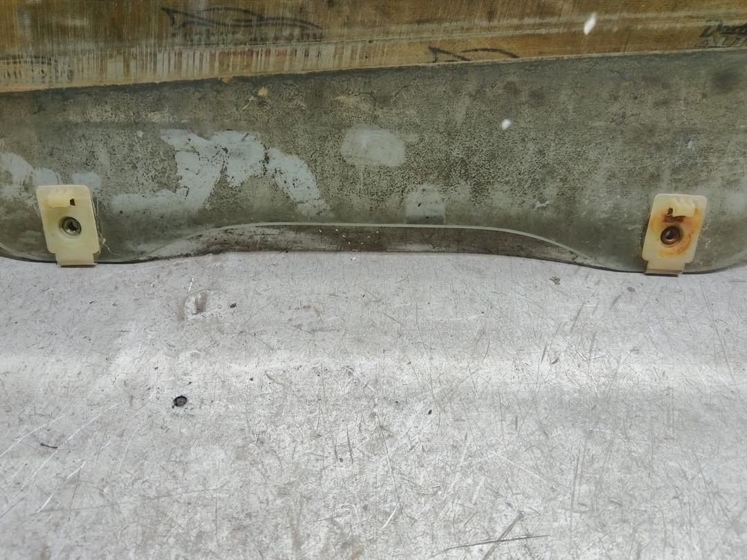 Стекло двери передней правой RBWQ47 Mitsubishi Grandis купить на авторазборке