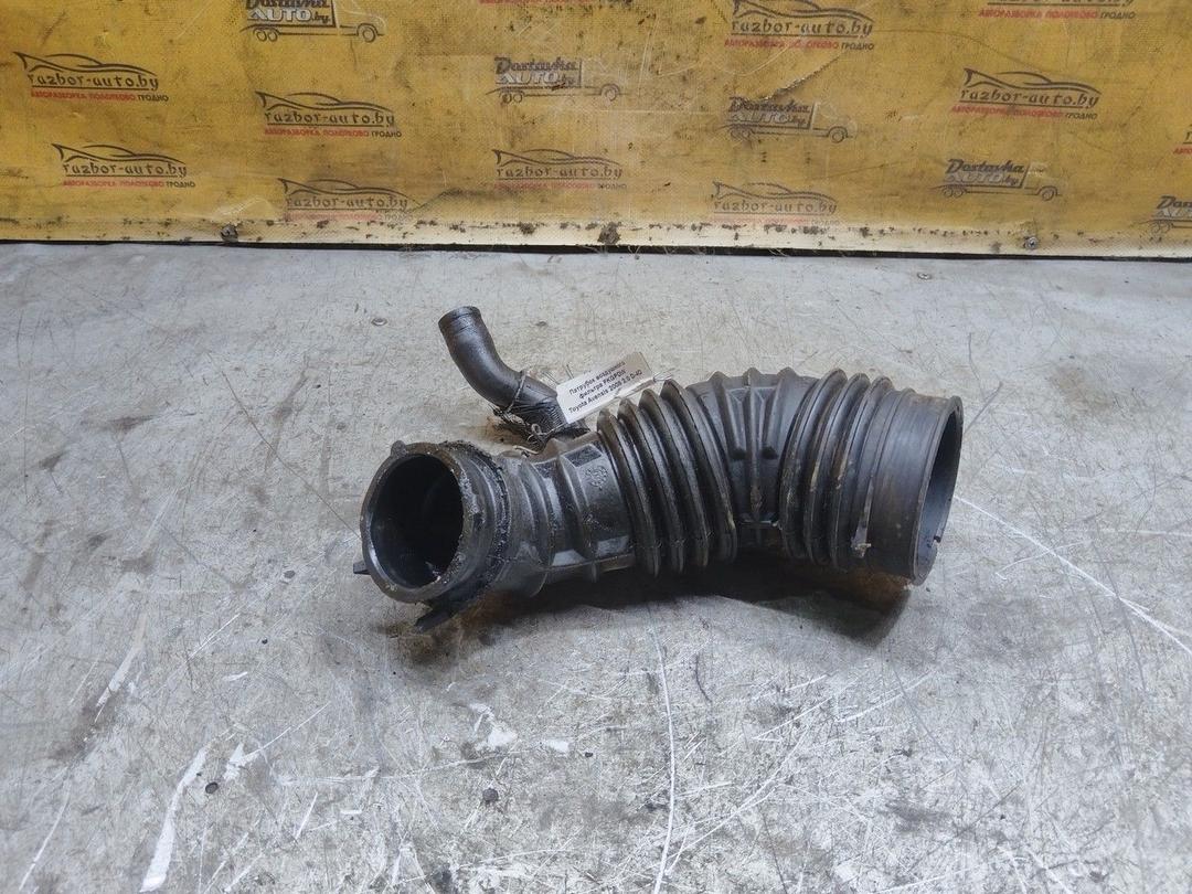 Патрубок воздушного фильтра FKGPDW Toyota Avensis - Фото 1