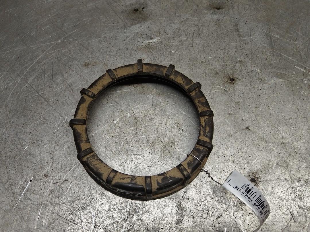 Кольцо зажимное топливозаборника LJYO6O Volkswagen Sharan - Фото 1