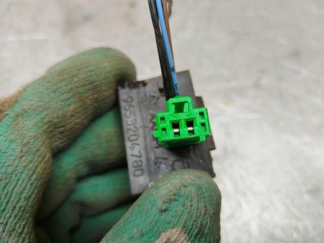 Зеркало наружное правое SWA54C Citroen C4 купить в магазине запчастей бу