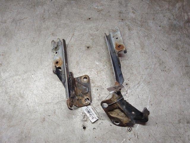 Петля капота 57XF8B Mazda 626 купить