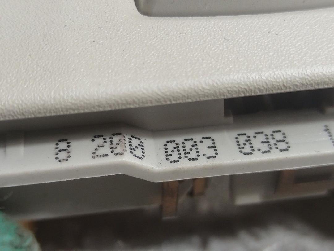 Фонарь салона (плафон) YRNP64 Renault Laguna - Фото 4