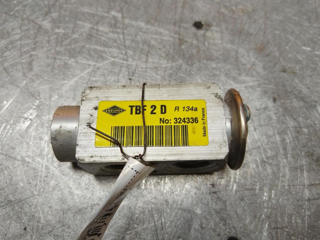 Клапан ТРВ (расширительный) кондиционера 13LEEA Opel Astra - Фото 4