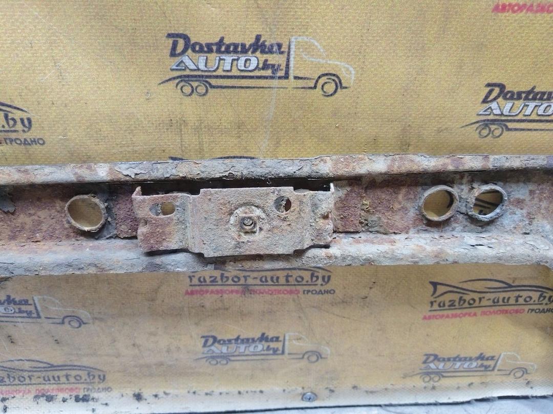 Балка под радиатор LSUNFO Fiat Punto купить на авторазборке