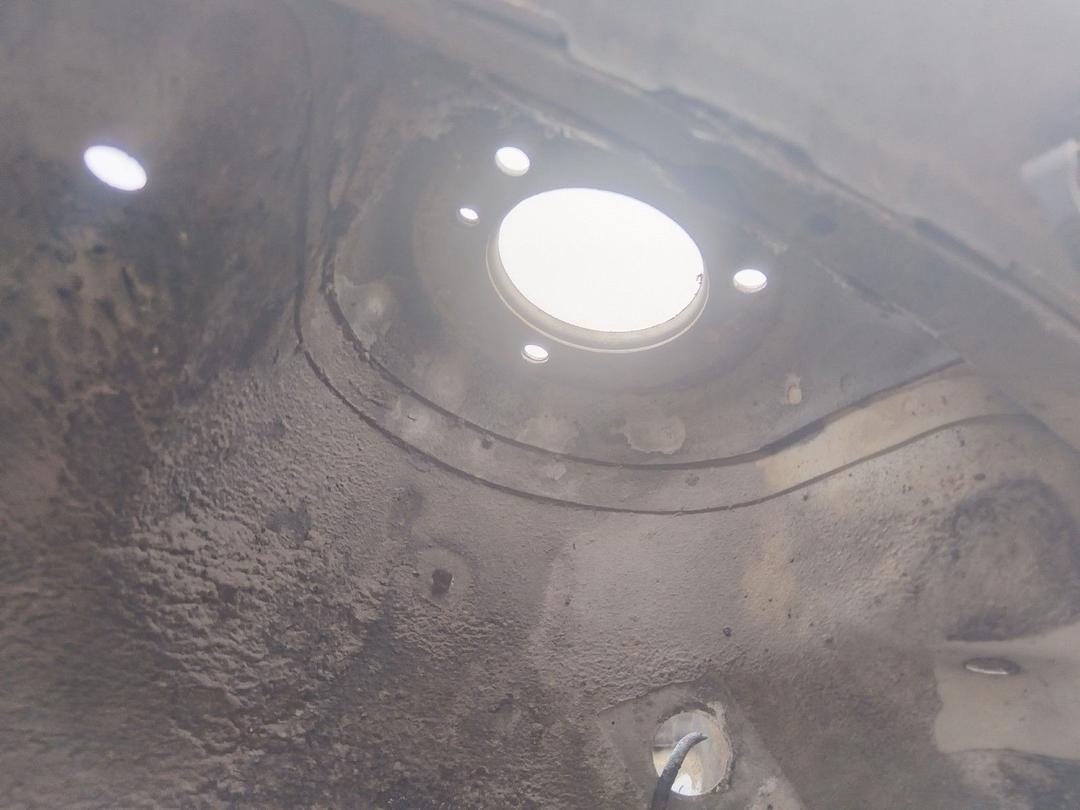 Стакан лонжерона левый J7RGQ3 Daewoo Leganza купить в магазине запчастей бу