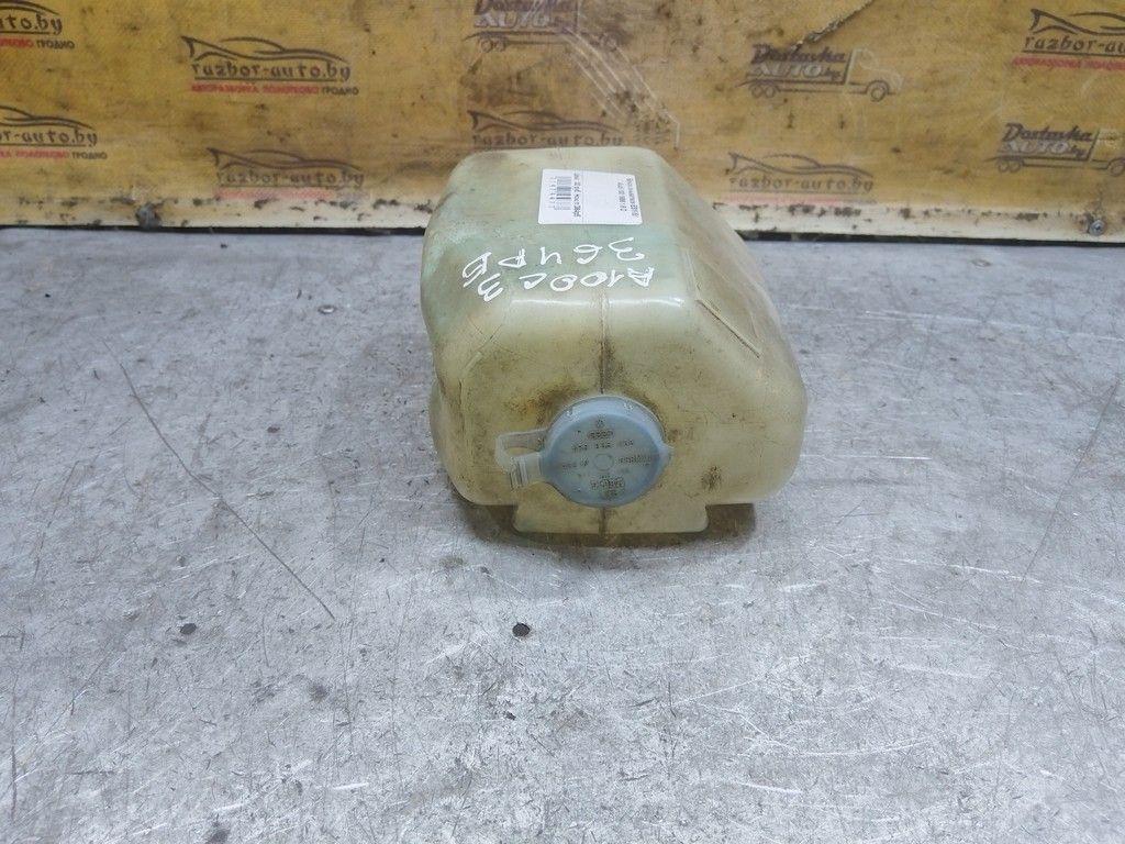 Бачок омывателя ESYV51 Audi 100 - Фото 2