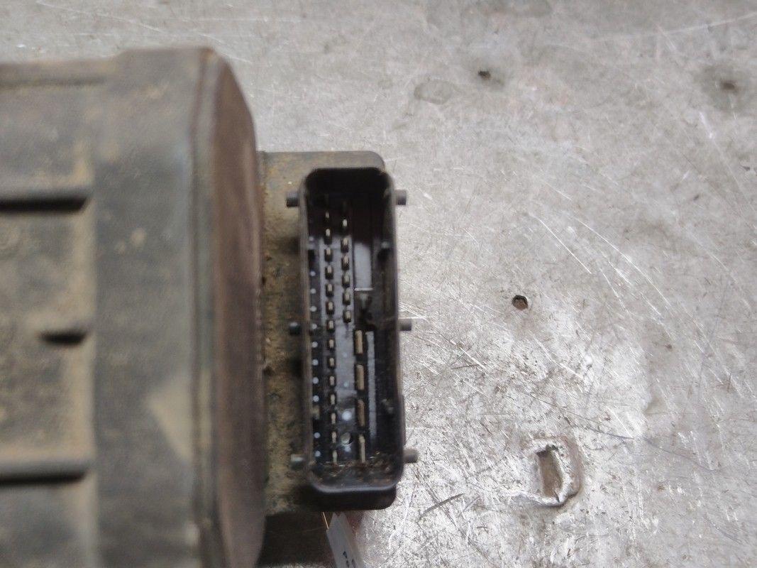 Блок ABS J4YOZH Peugeot 406 купить с доставкой. Огромный выбор запчастей и марок авто. У нас есть практически все.