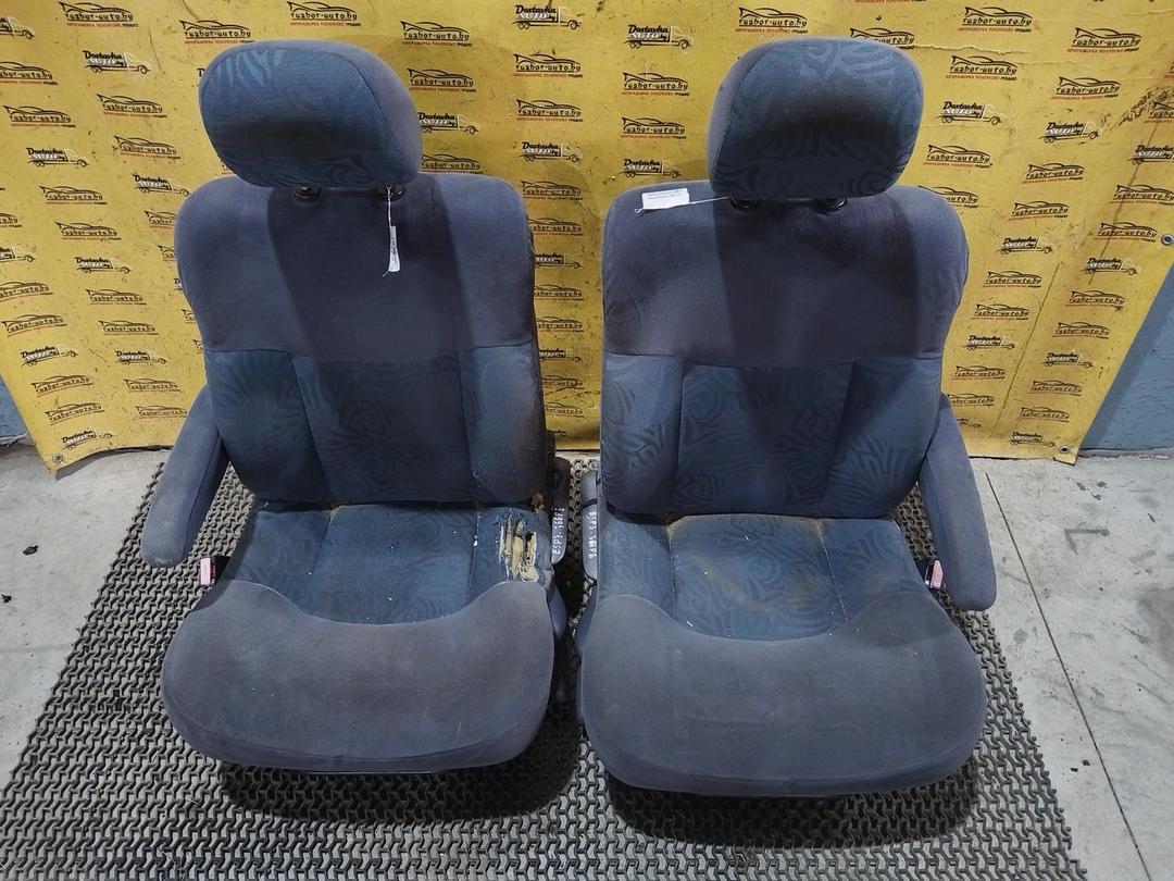 Сиденье переднее IA0BH4 Renault Espace