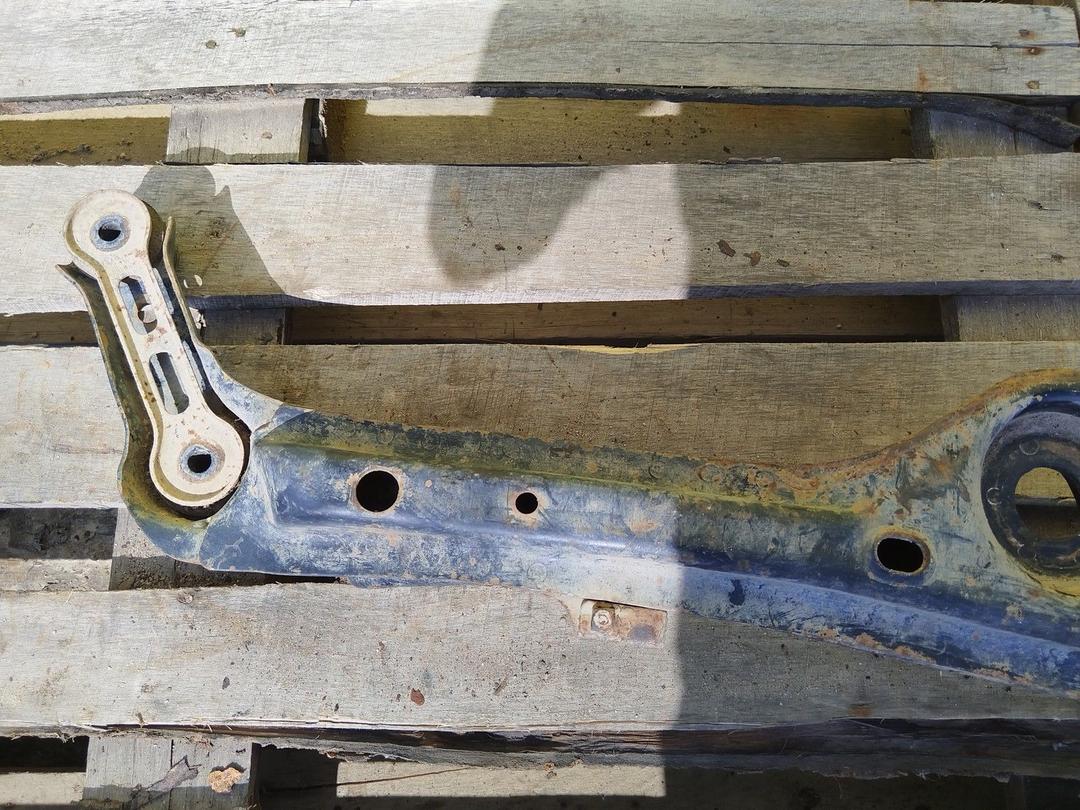 Балка под радиатор 8NSH54 Volkswagen Golf купить с доставкой