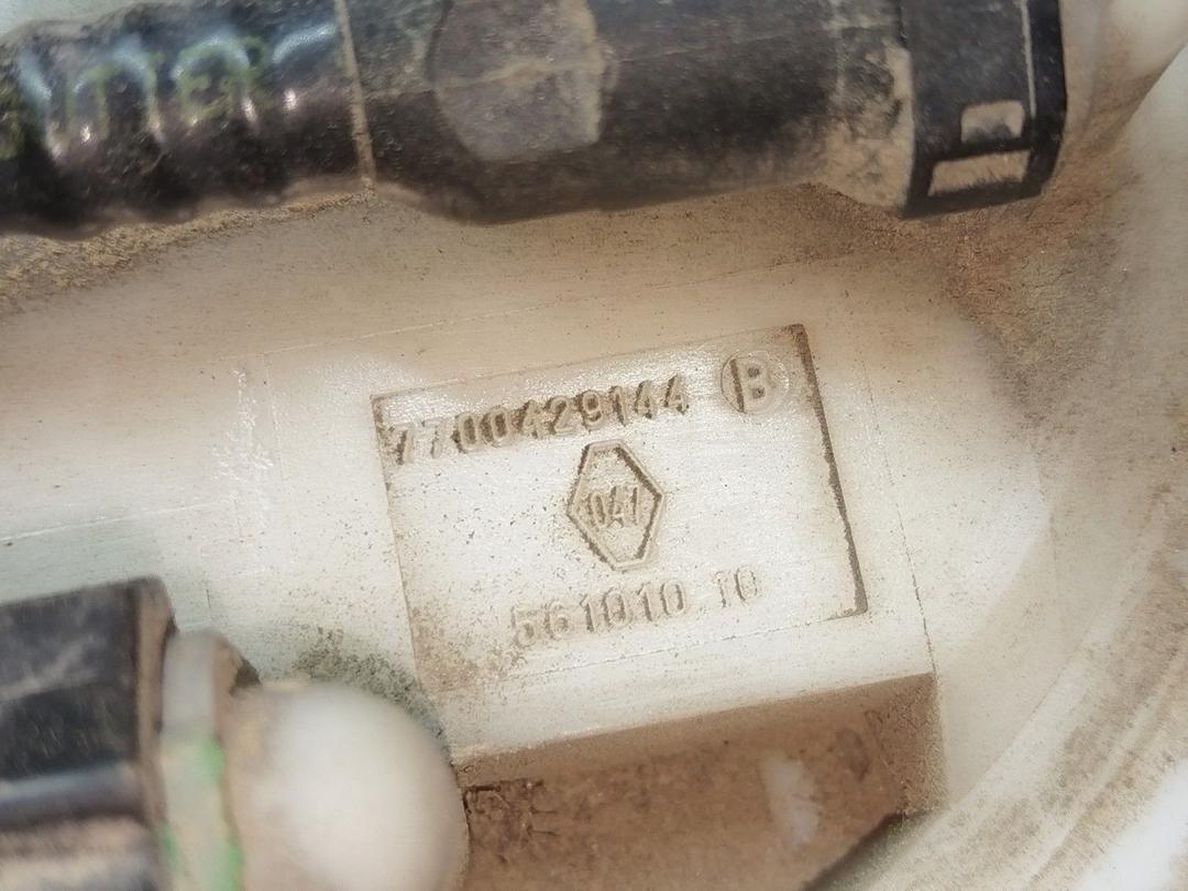 Колба в бак UTNN68 Renault Scenic - Фото 3