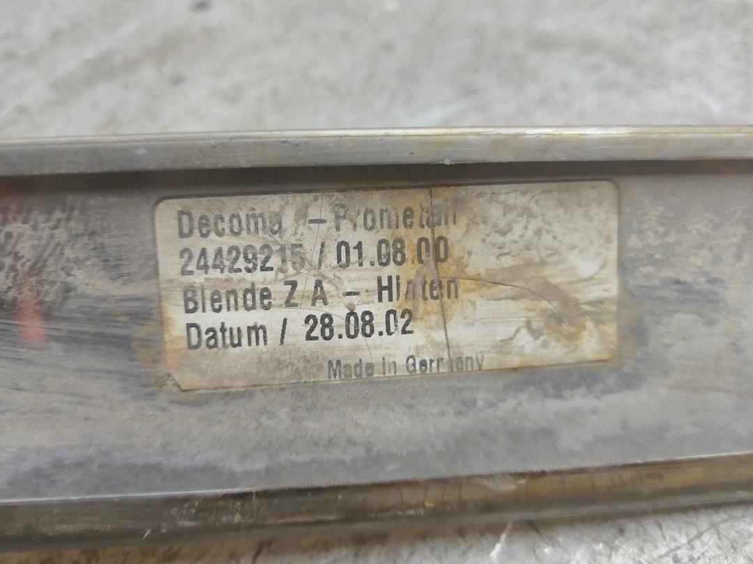 Молдинг крышки багажника DJSKD1 Opel Vectra купить с доставкой