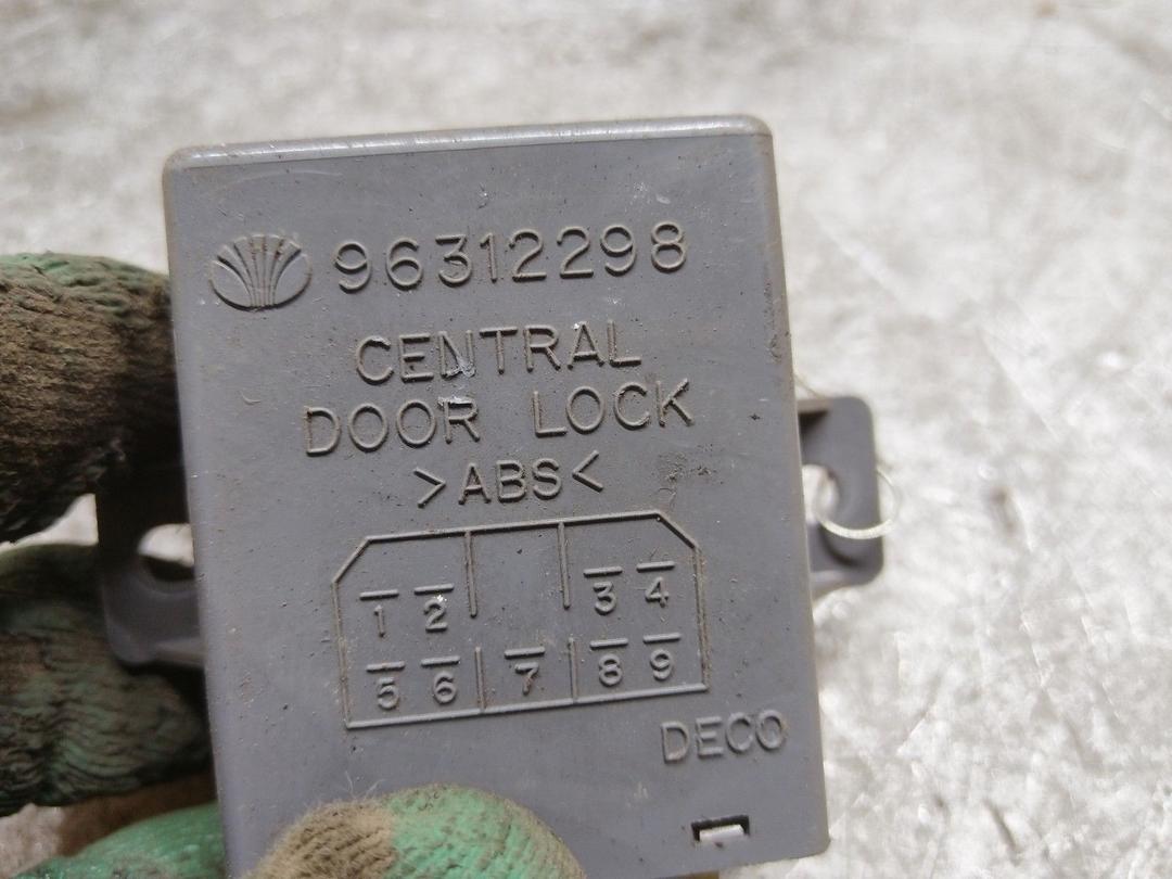 Блок управления центральным замком 69RMF1 Daewoo Leganza купить с доставкой