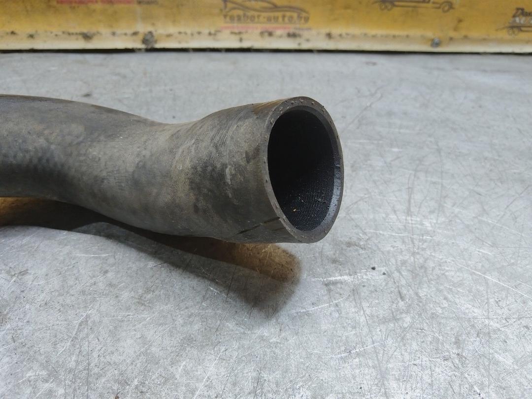 Патрубок интеркулера T5UQZR Toyota Avensis купить в магазине запчастей бу