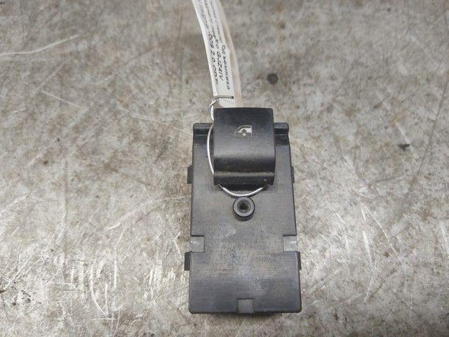 Кнопка стеклоподъемника заднего левого GJZ4IV Opel Insignia - Фото 1