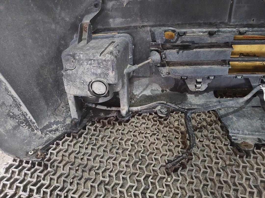 Бампер передний 2ZYCJW Opel Meriva undefined