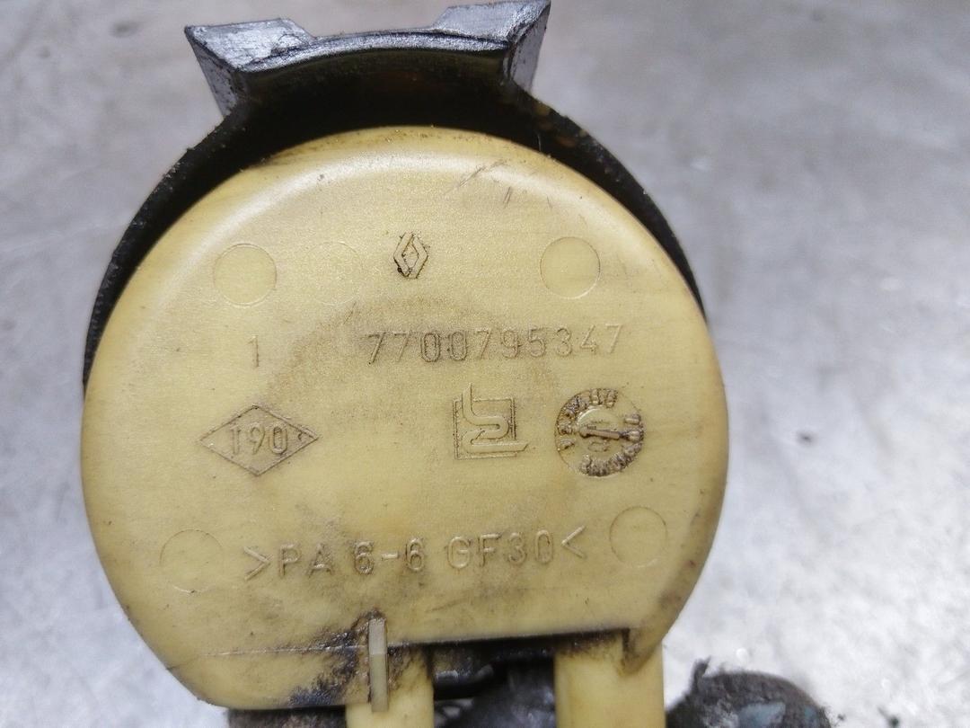 Бачок гидроусилителя IXC2EN Renault Scenic RX4 купить в магазине запчастей бу