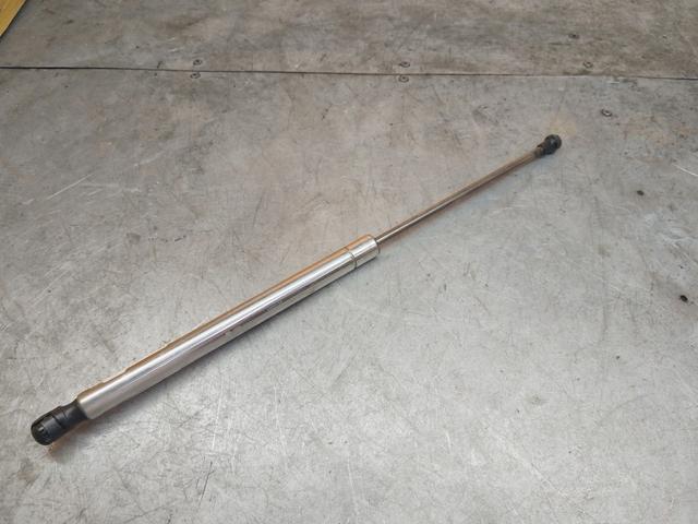 Амортизатор капота 0F8IDJ Volkswagen Polo