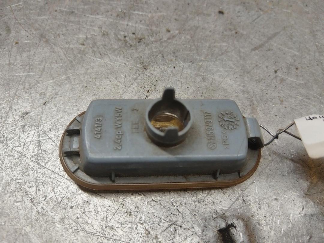 Повторитель передний левый 7500PB Volkswagen Passat купить