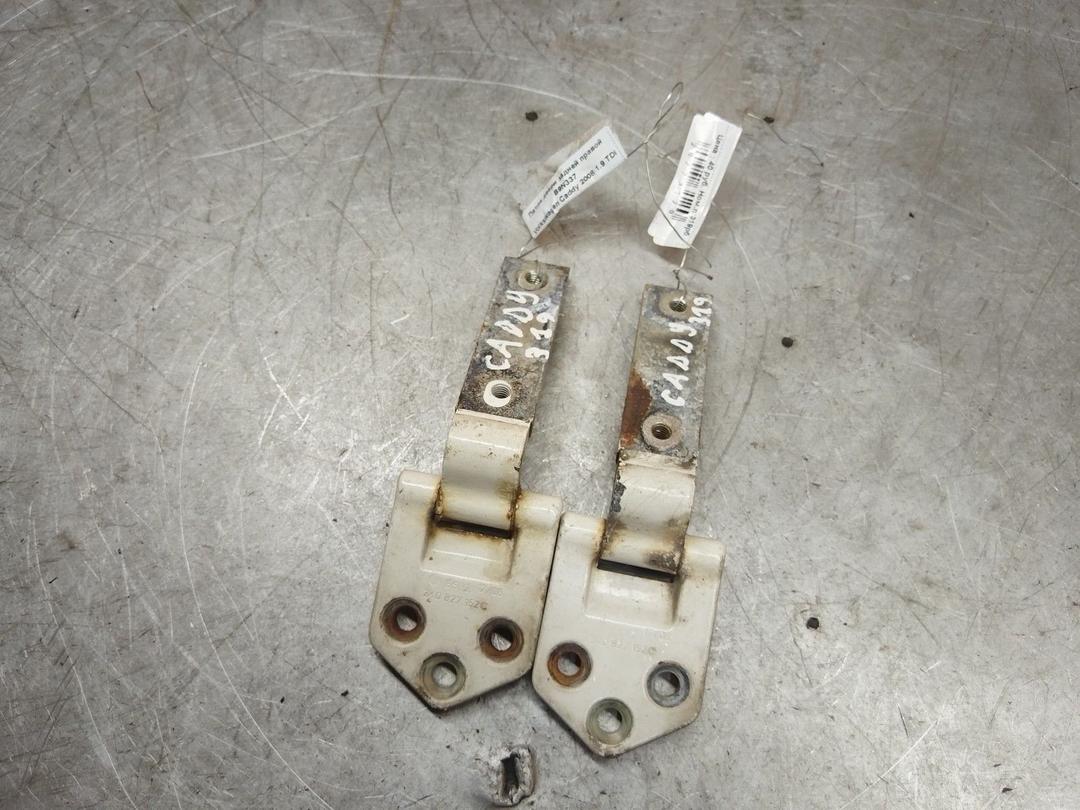 Петля двери задней правой B9N337 Volkswagen Caddy - Фото 1